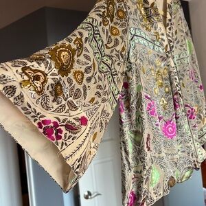 Flores Colorful  blouse